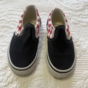 Vans Kids Slip-On Sneakers in Black and Red Checker